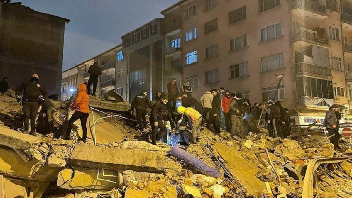 टर्की भूकम्प : मृतक संख्या ५०० नाघ्यो
